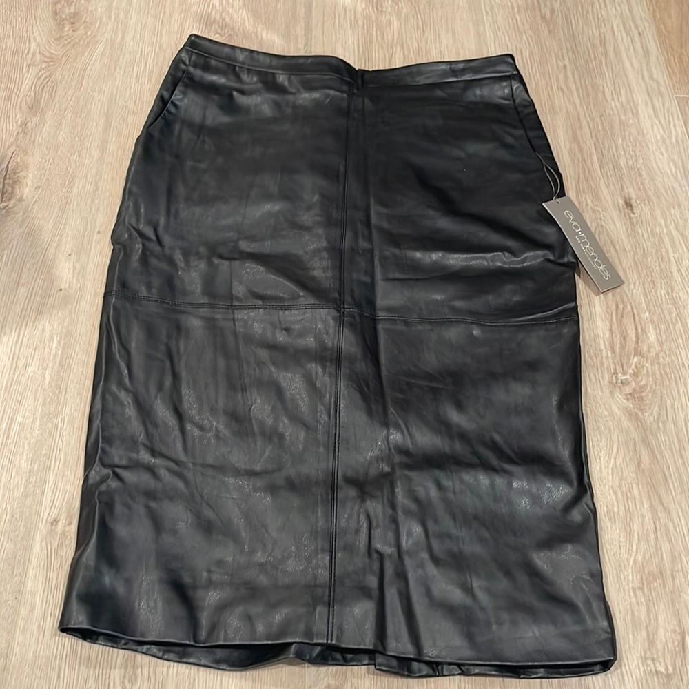 Eva mendes faux leather skirt